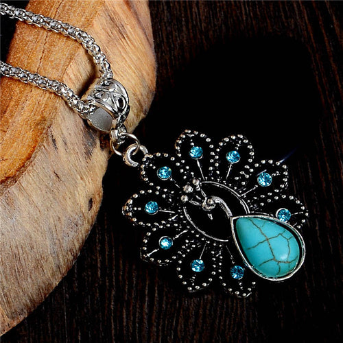 Exquisite Resin Peacock Pendant Necklace Charm Crystal Jewelry For Women